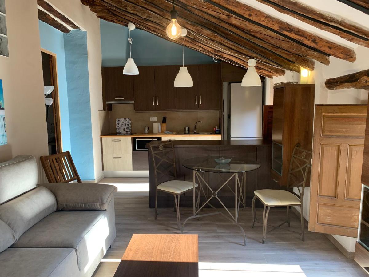 Apartment Airam Buhardilla Almansa
